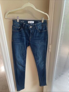 DL1961 Emma Skinny Jeans in Dark Blue Wash